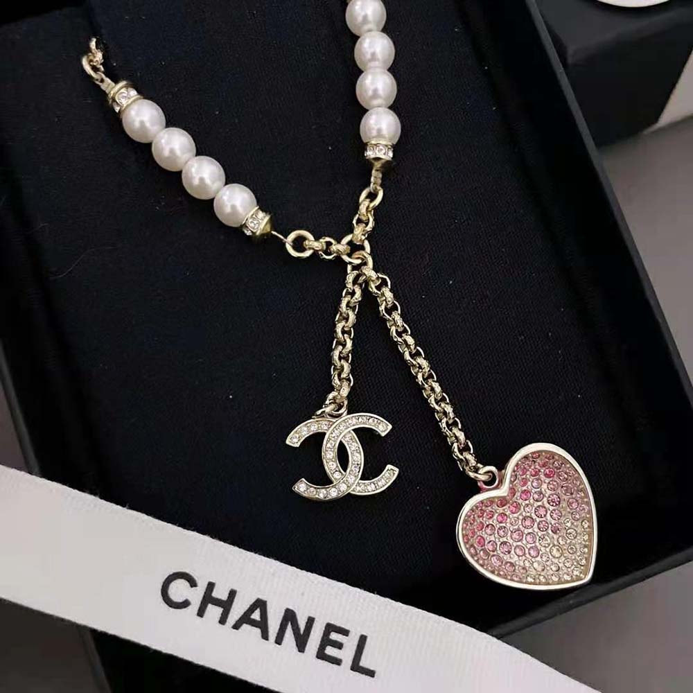 Chanel Women Pendant Necklace Metal Glass Pearls Sstrass (3)