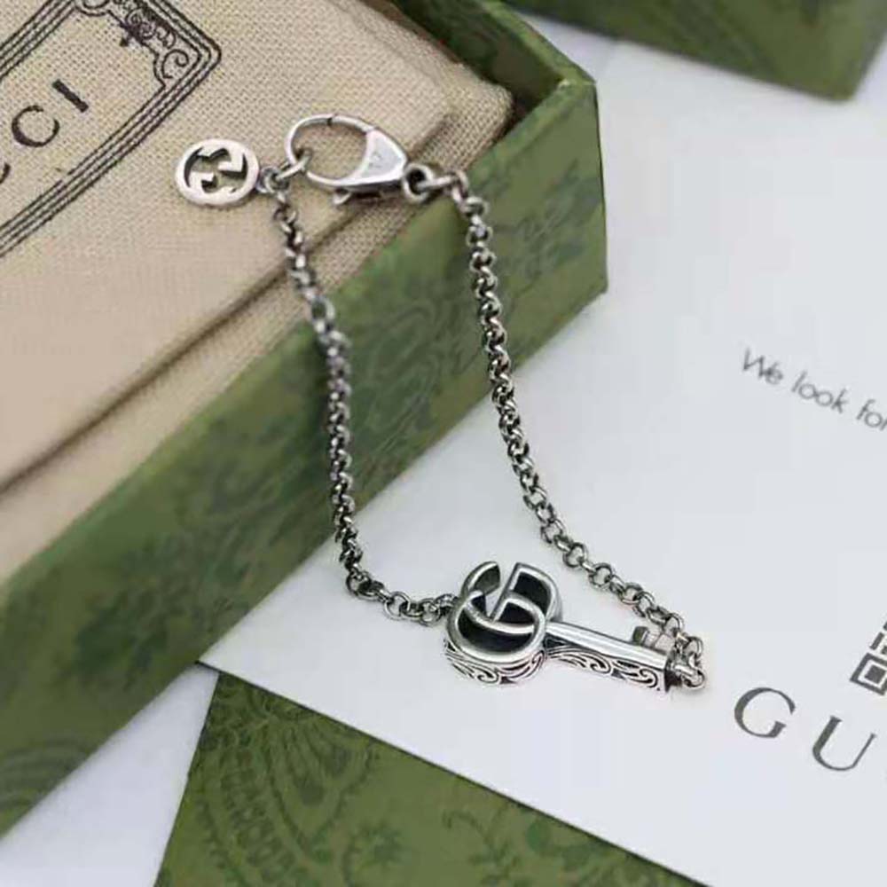 Gucci Women Double G Key Bracelet in Silver (5)