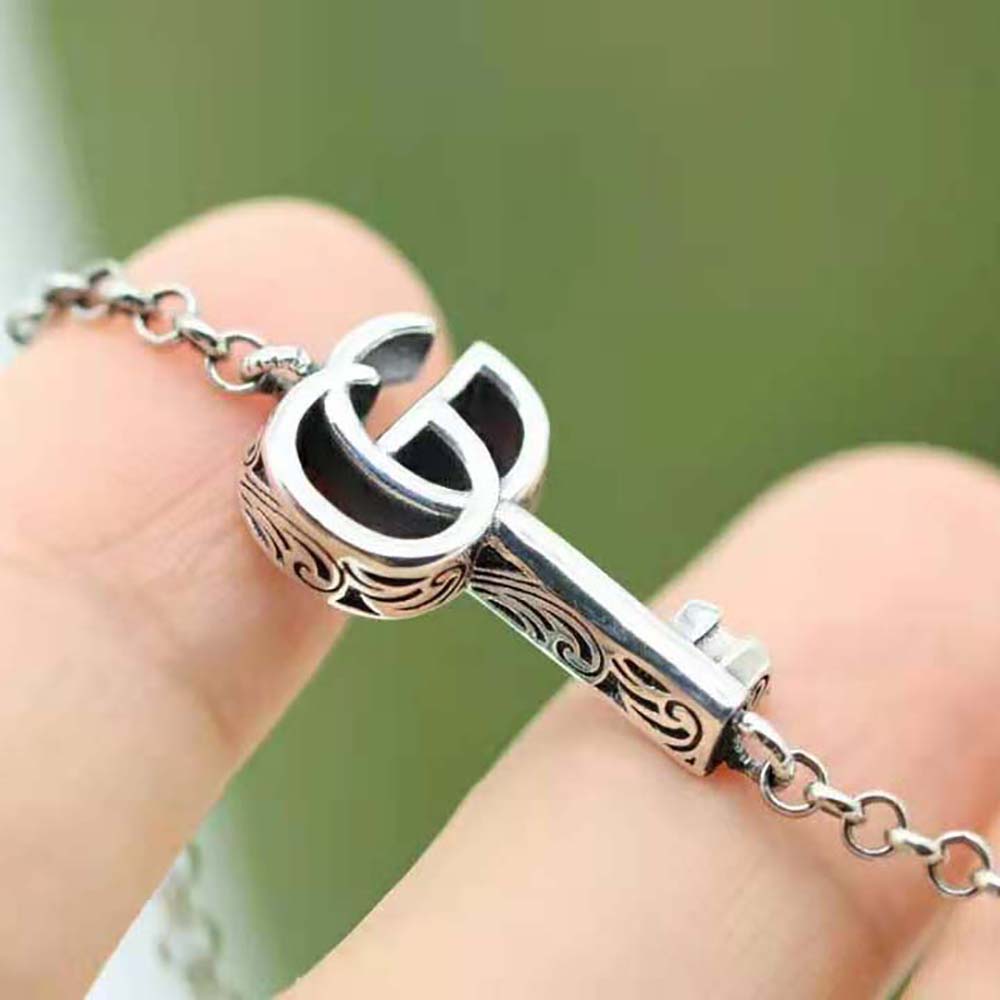 Gucci Women Double G Key Bracelet in Silver (8)