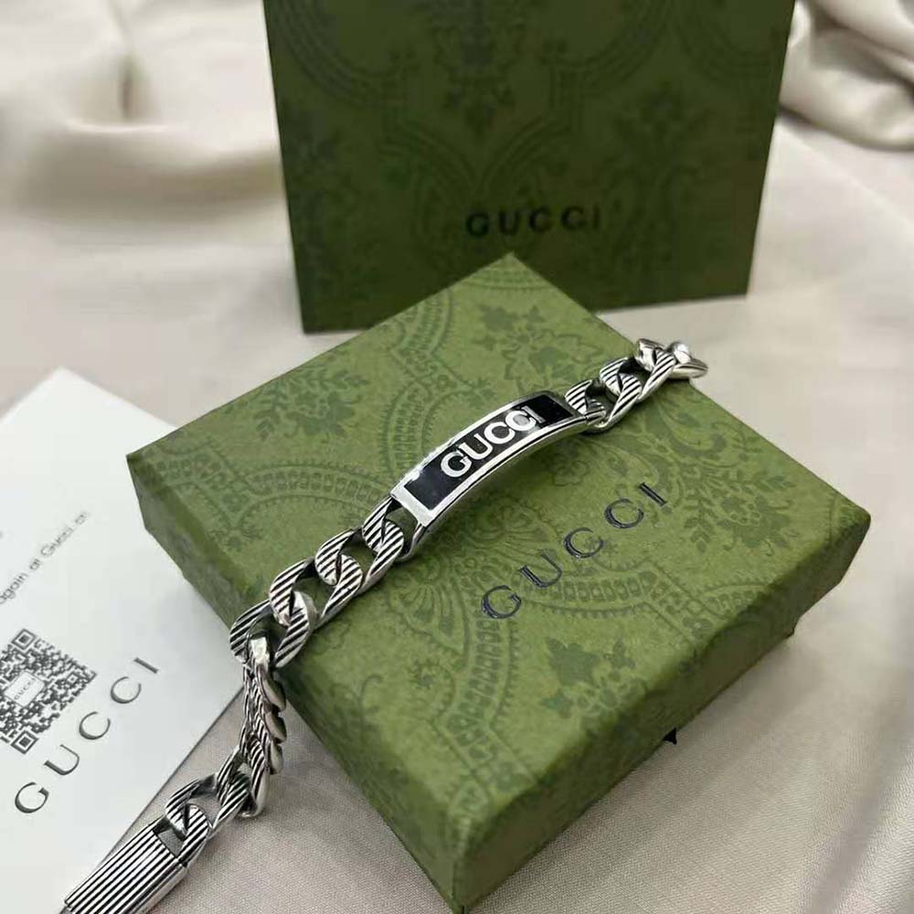 Gucci Women Gucci Logo Thin Enamel Bracelet in Silver (2)