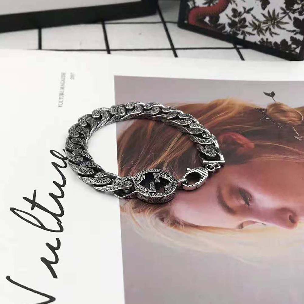 Gucci Women Interlocking G Chain Bracelet in Silver (5)