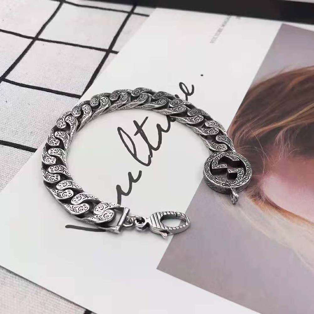 Gucci Women Interlocking G Chain Bracelet in Silver (6)