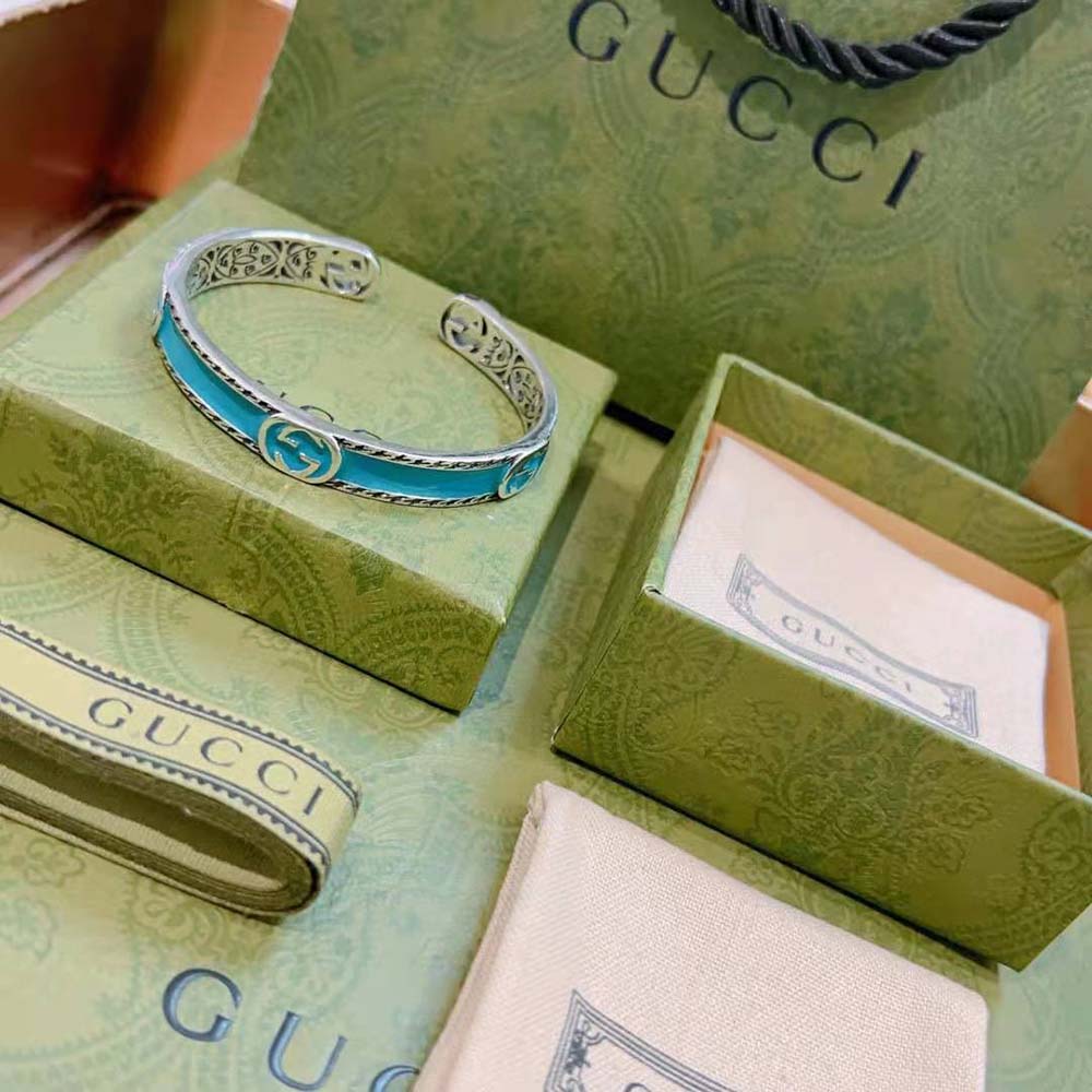 Gucci Women Interlocking G Necklace in Silver-Blue (7)
