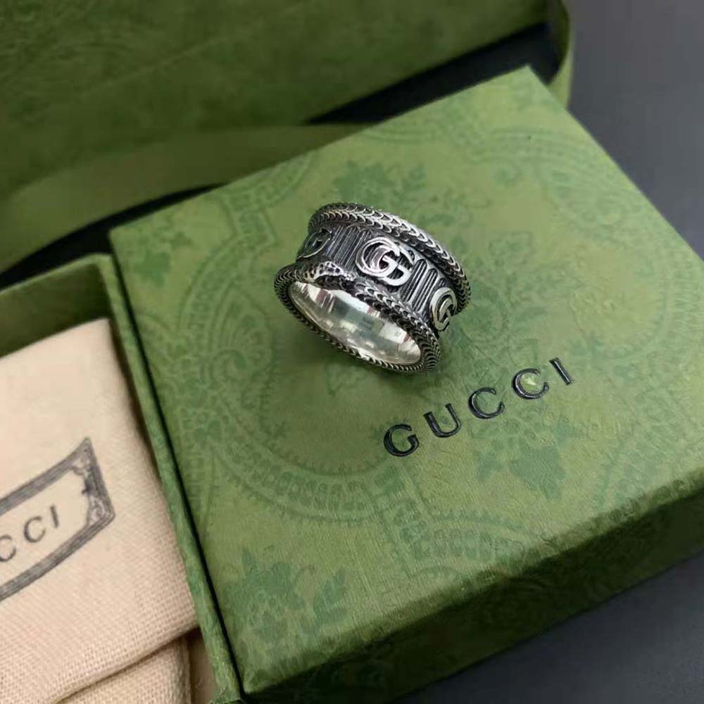 Gucci Women Silver Ring with Double G in Silver (5)