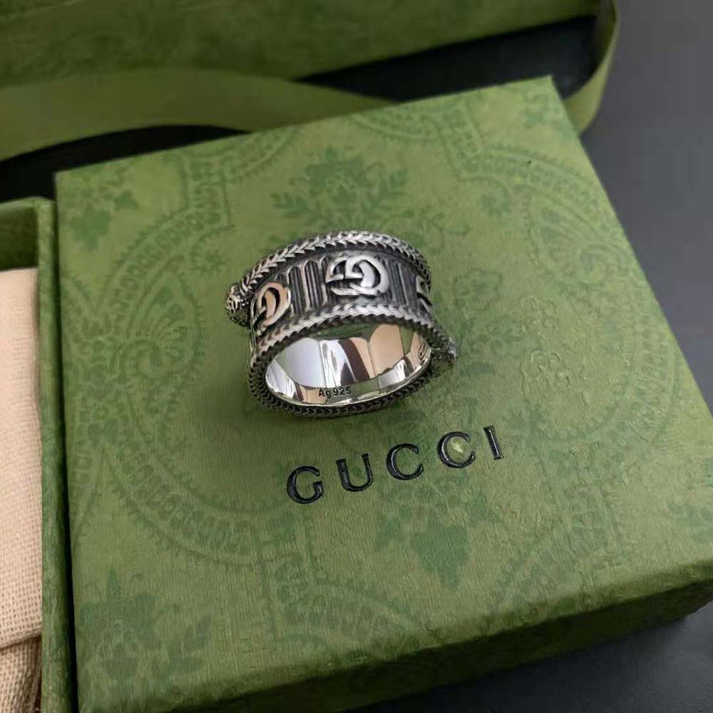 Gucci Women Silver Ring with Double G in Silver (7)