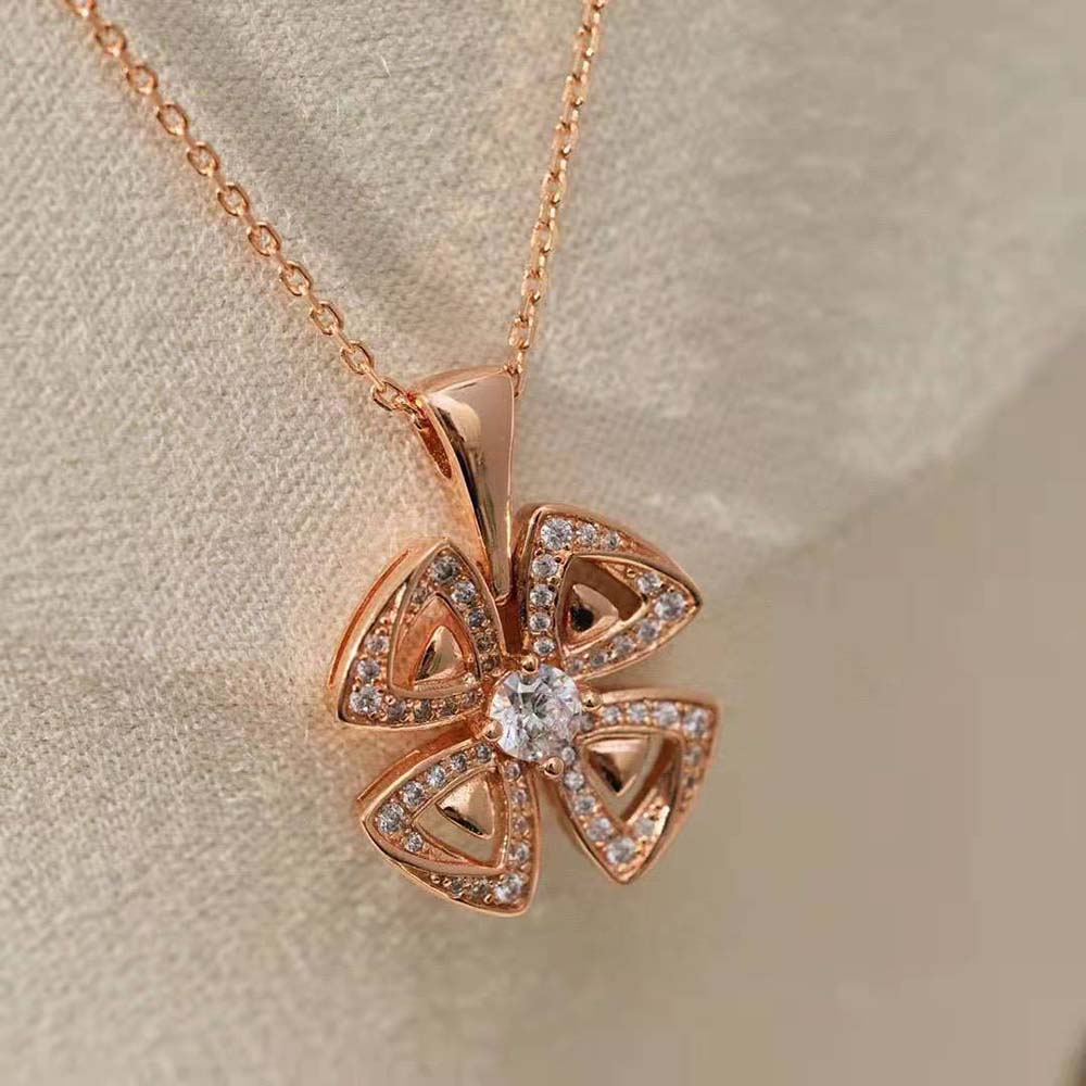 Bulgari Fiorever 18 kt Rose Gold Necklace Set (9)