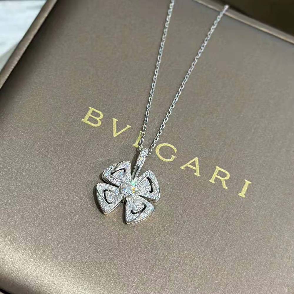 Bulgari Fiorever 18 kt White Gold Nnecklace Set (6)