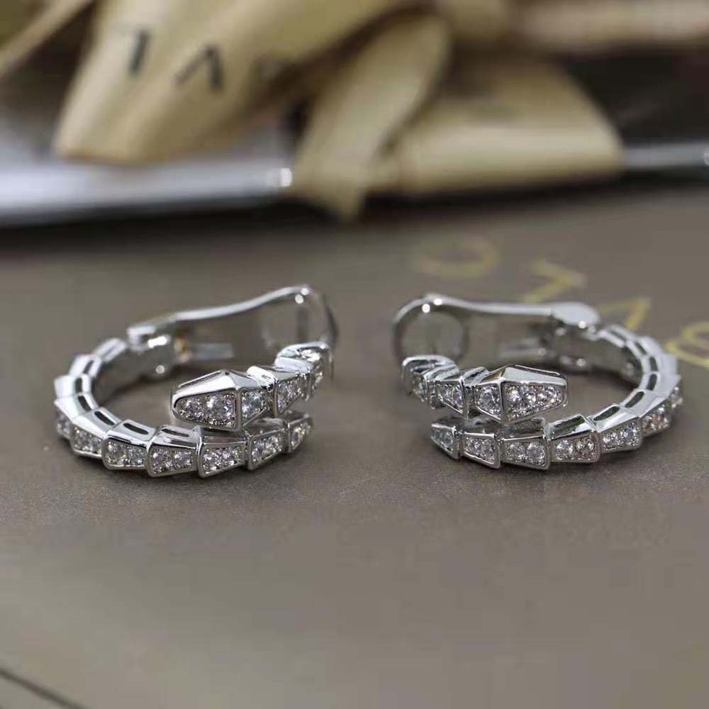 Bulgari Serpenti Viper 18 kt White Gold Earrings Set with Pavé Diamonds (2)