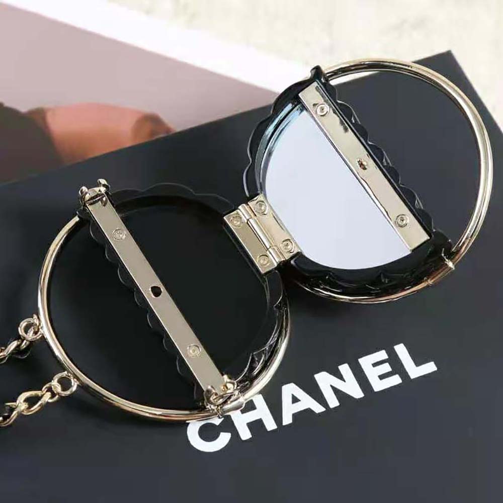 Chanel Women Long Necklace in Metal Resin & Lambskin (5)