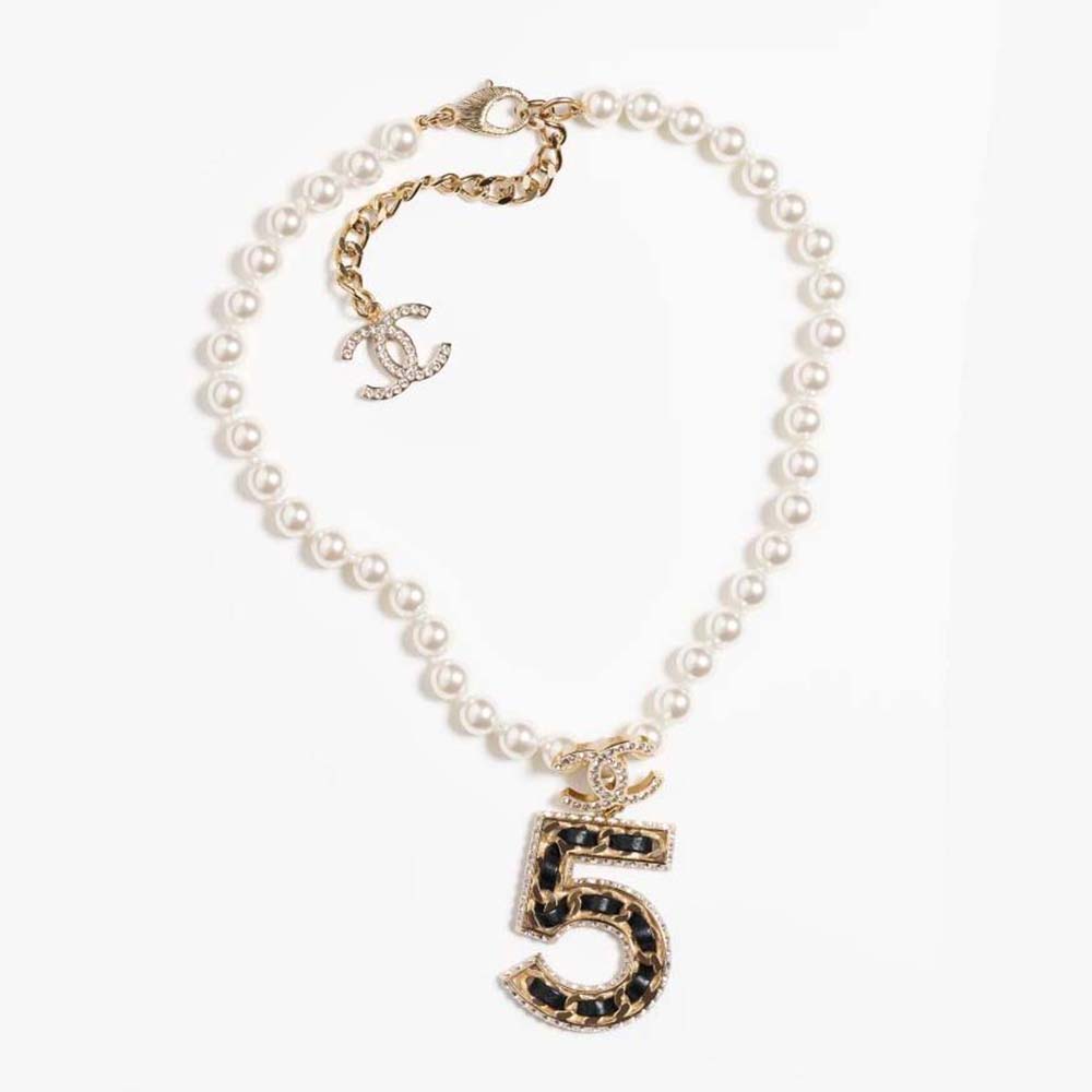 Chanel Women Pendant Necklace in Metal Glass Pearls Lambskin & Strass