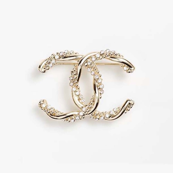 Chanel Women Brooch in Metal & Calfskin (1)