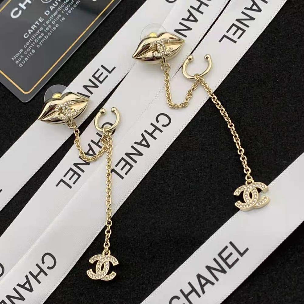 Chanel Women Earrings in Metal & Strass (2)