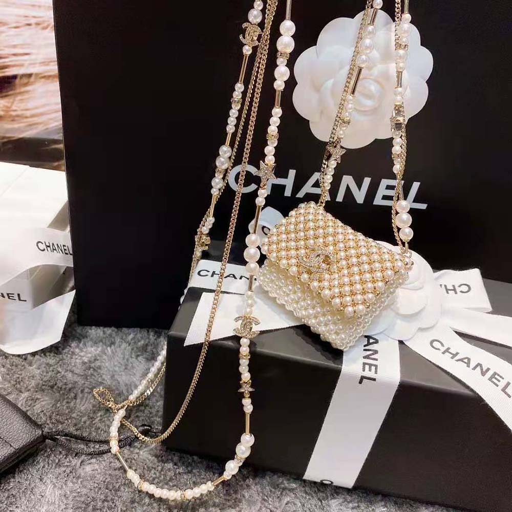 Chanel Women Long Pendant Necklace in Metal Glass Pearls & Strass (5)