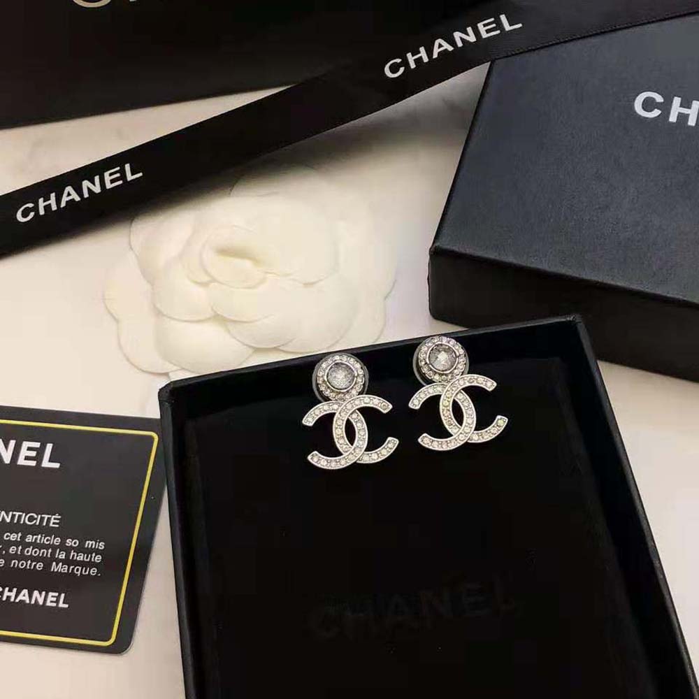 Chanel Women Stud Earrings in Metal & Strass-Gray (5)