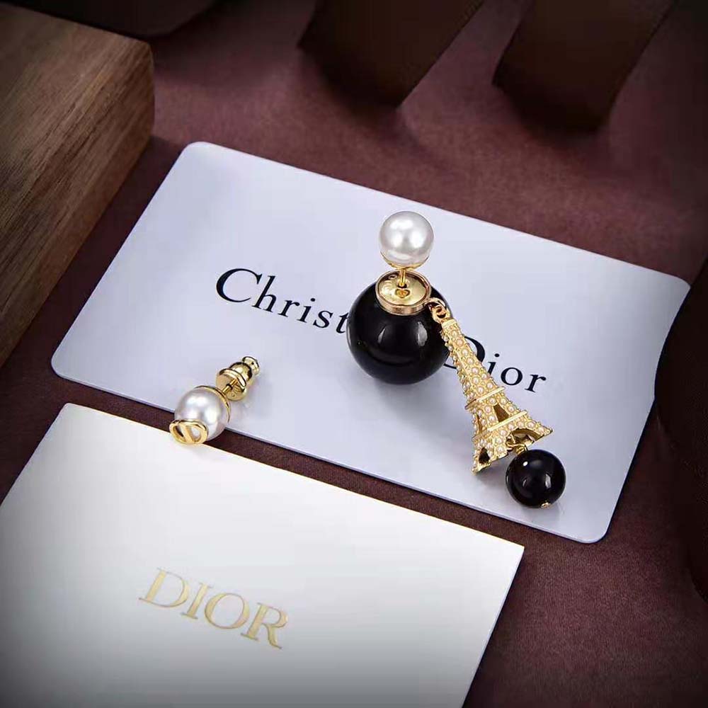 Dior Women Tribales Earrings Gold-Finish Metal with White and Black Resin Pearls (2)