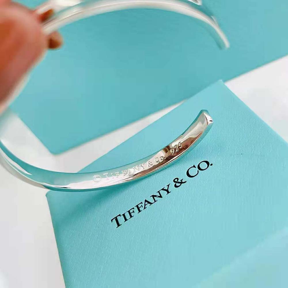 Tiffany 1837® Cuff in Silver Narrow (4)