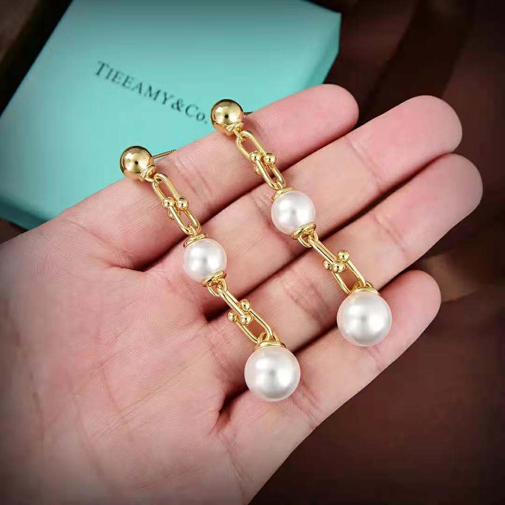 Tiffany HardWear Triple Drop Link Earrings in Yellow Gold with Freshwater Pearls (4)