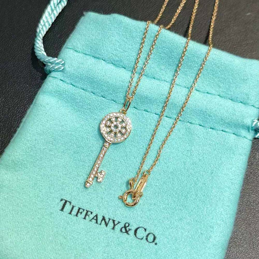 Tiffany Keys Petals Key Pendant in 18k Rose Gold (6)