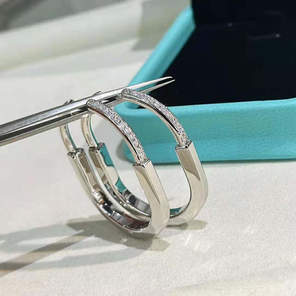 Tiffany Lock Earrings in White Gold with Diamonds (2)