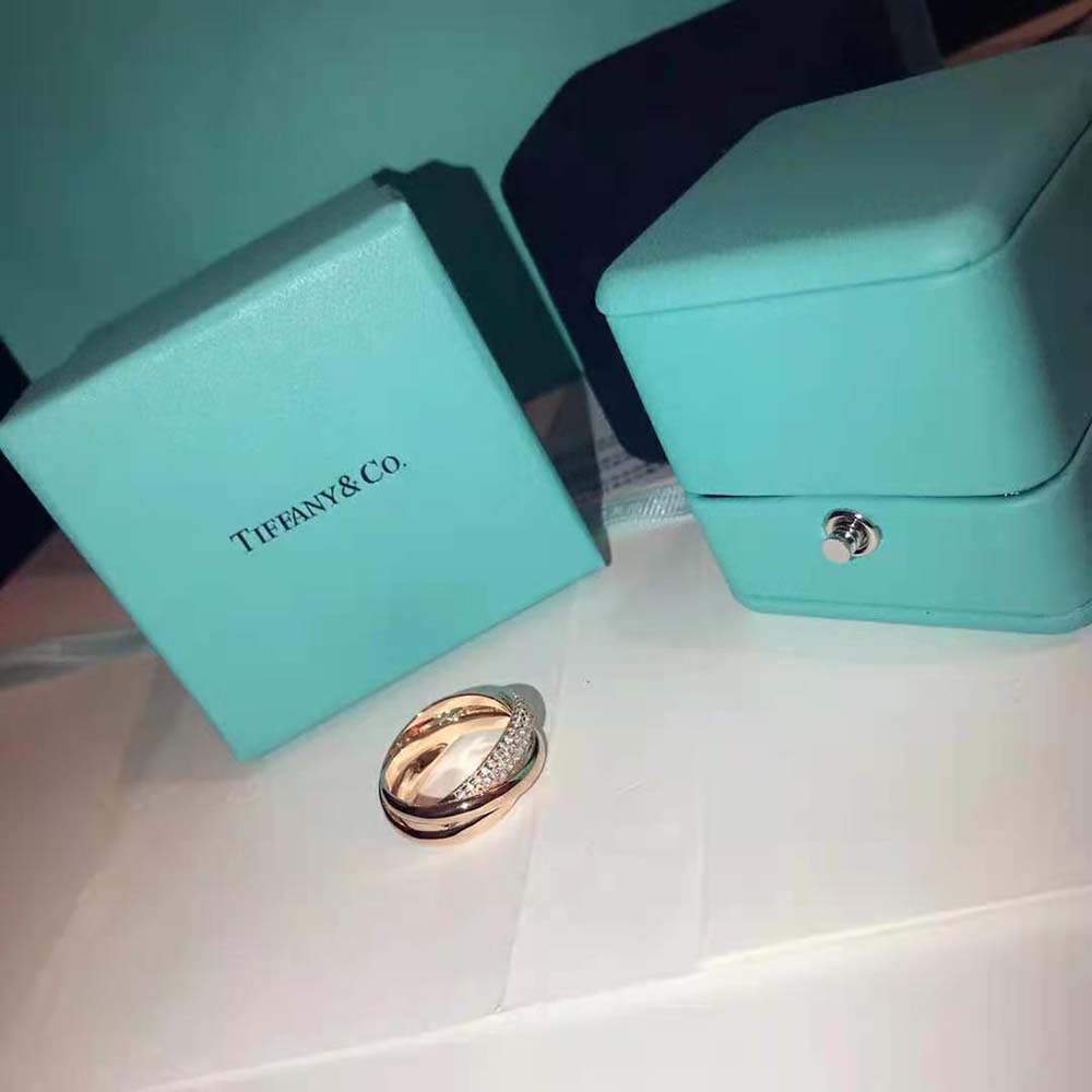 Tiffany Paloma’s Melody Ring in 18k Rose Gold (5)