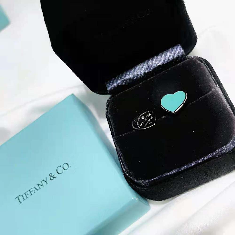 Tiffany Return to Tiffany® Earrings in Silver with Tiffany Blue® and a Diamond (5)