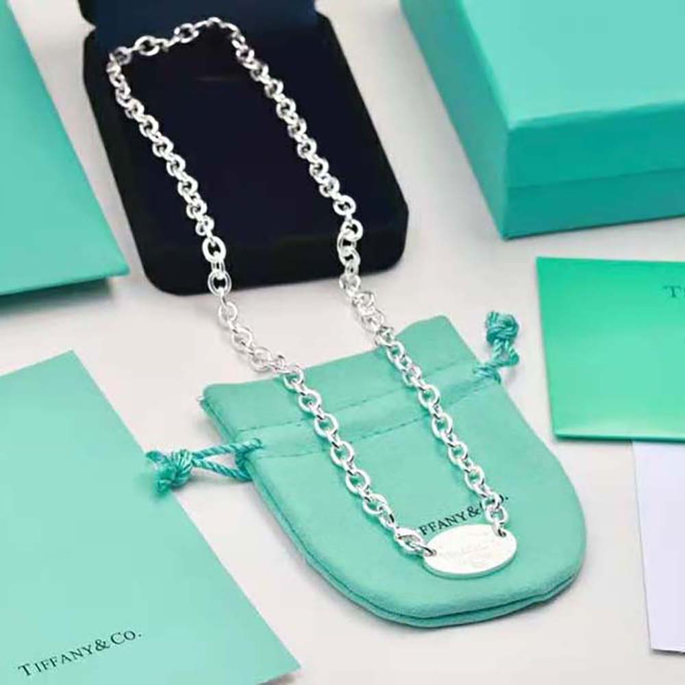 Tiffany Return to Tiffany® Oval Tag Necklace in Sterling Silver (5)