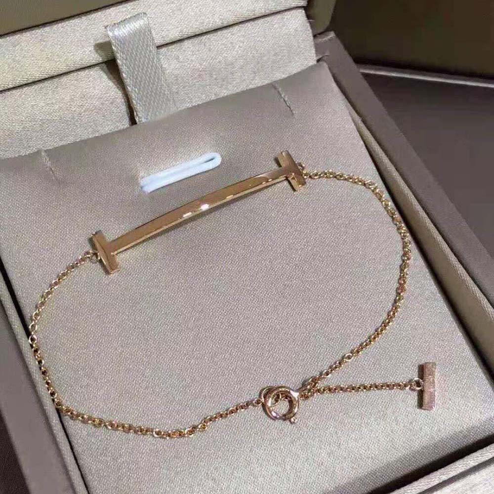 Tiffany T Smile Bracelet in 18k Rose Gold (4)