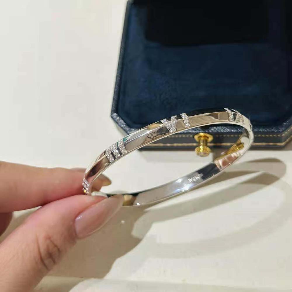 Tiffany X Closed Wide Hinged Bangle in White Gold with Diamonds (3)