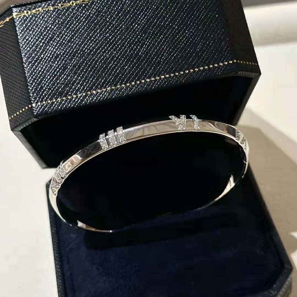 Tiffany X Closed Wide Hinged Bangle in White Gold with Diamonds (5)