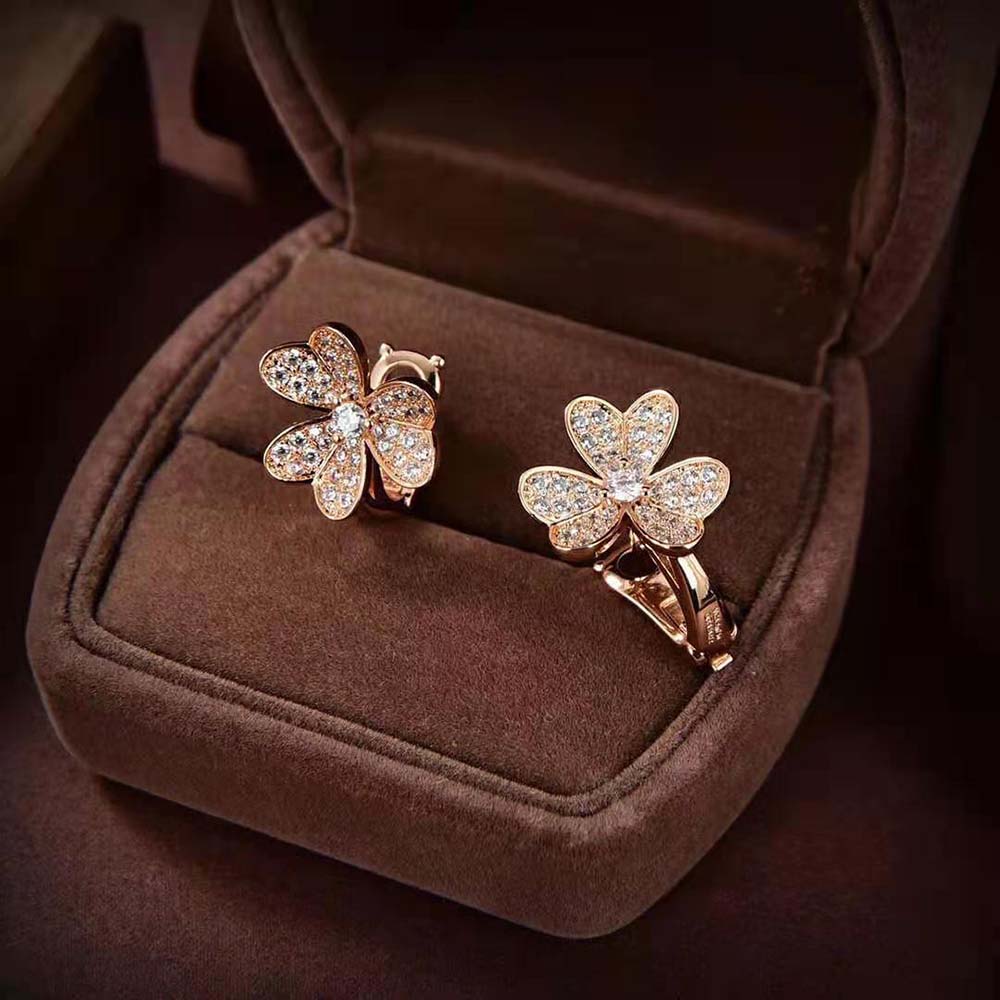 Van Cleef & Arpels Lady Frivole Earrings Small Model in 18K Rose Gold (6)