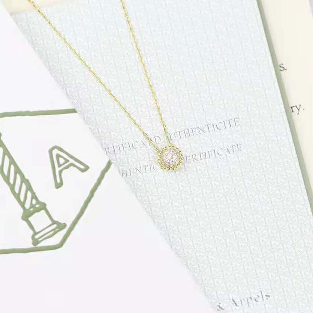 Van Cleef & Arpels Lady Perlée Diamonds Pendant™ in 18K Yellow Gold (2)