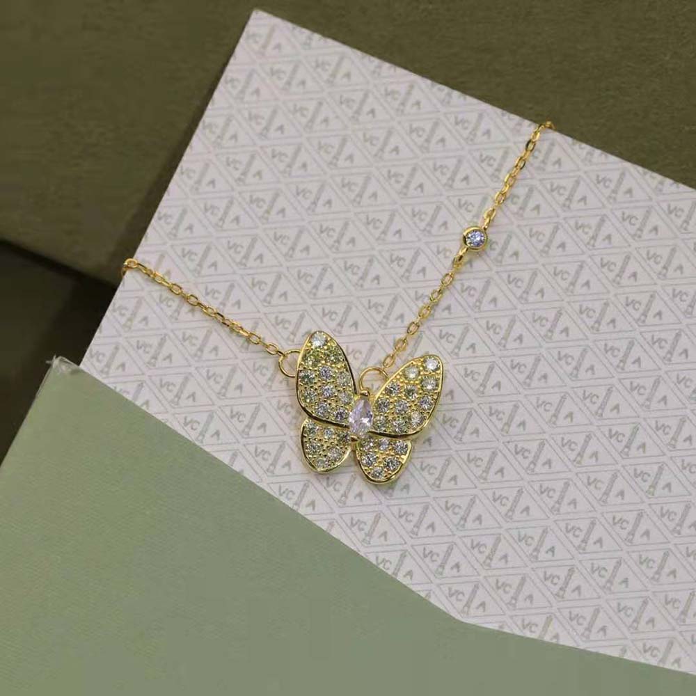 Van Cleef & Arpels Lady Two Butterfly Pendant in 18K Yellow Gold (4)