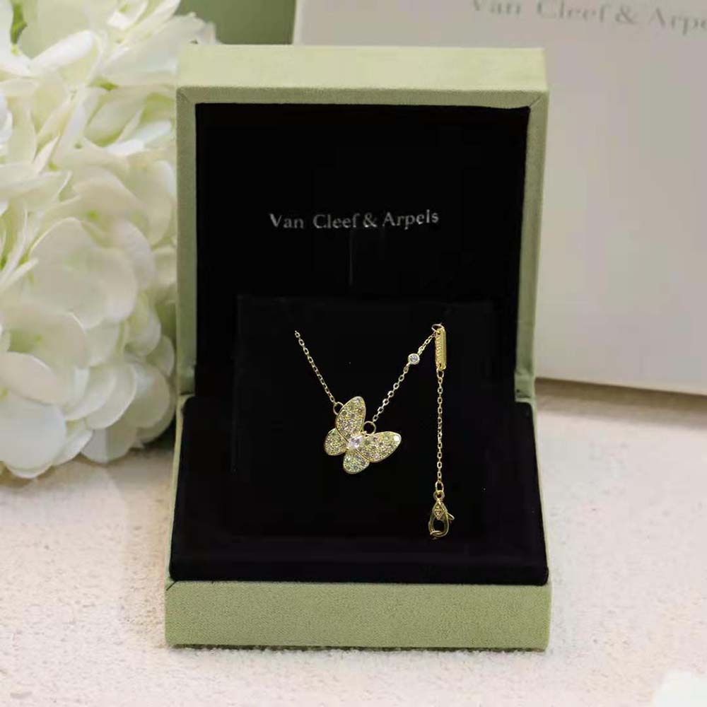 Van Cleef & Arpels Lady Two Butterfly Pendant in 18K Yellow Gold (7)