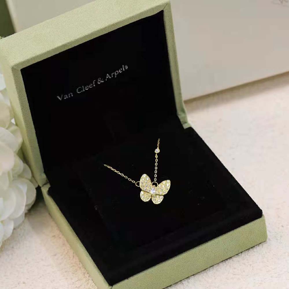 Van Cleef & Arpels Lady Two Butterfly Pendant in 18K Yellow Gold (8)