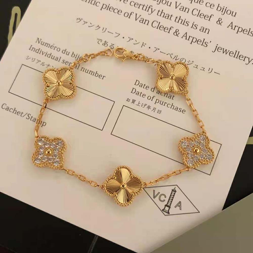 Van Cleef & Arpels Lady Vintage Alhambra Bracelet 5 Motifs in 18K Yellow Gold (5)