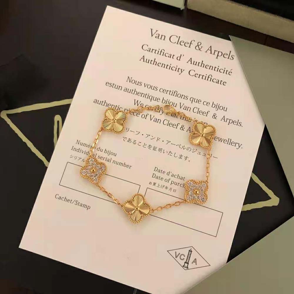 Van Cleef & Arpels Lady Vintage Alhambra Bracelet 5 Motifs in 18K Yellow Gold (8)