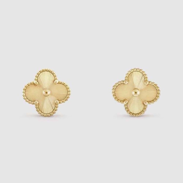 Van Cleef & Arpels Lady Vintage Alhambra Earrings in 18K Yellow Gold (1)