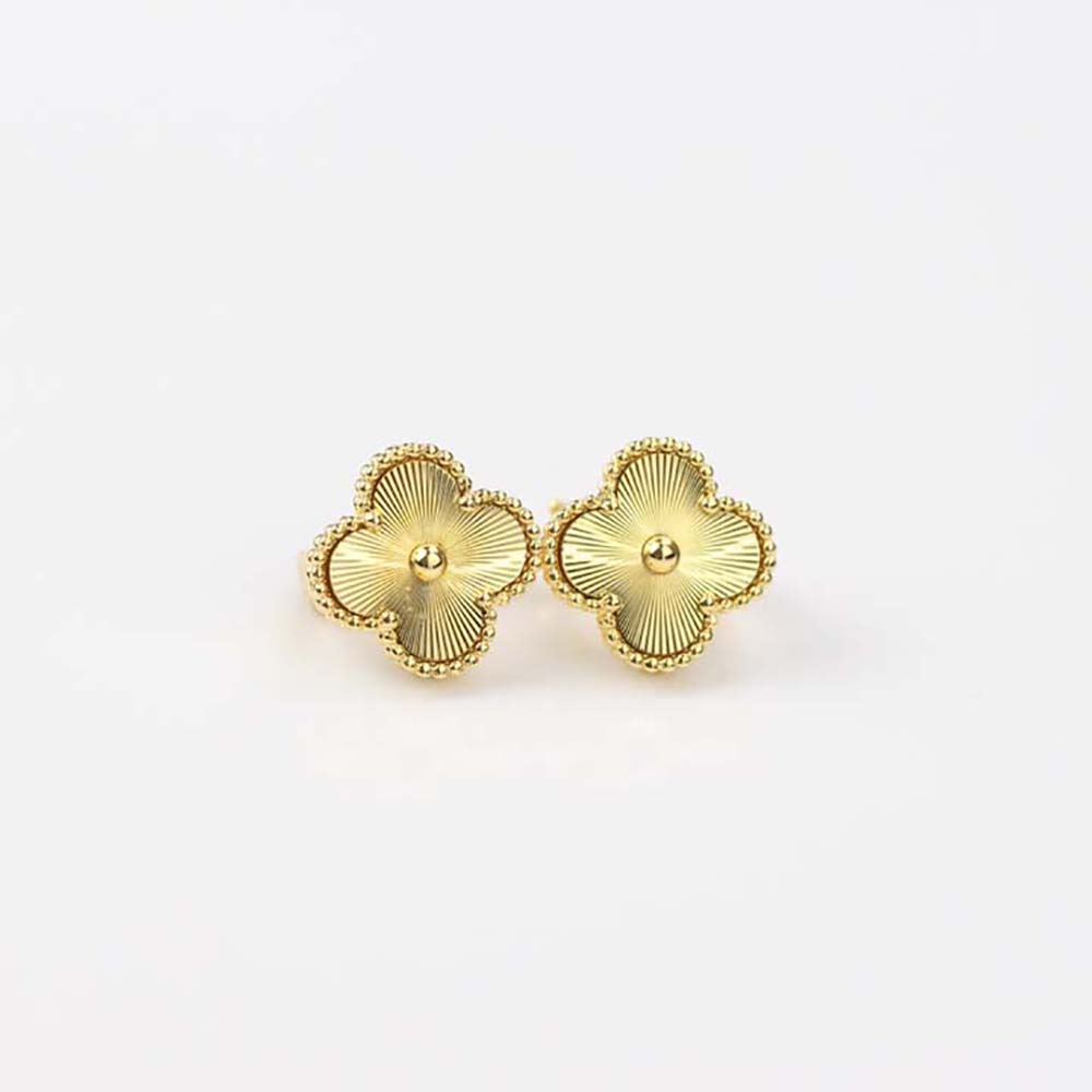Van Cleef & Arpels Lady Vintage Alhambra Earrings in 18K Yellow Gold (4)