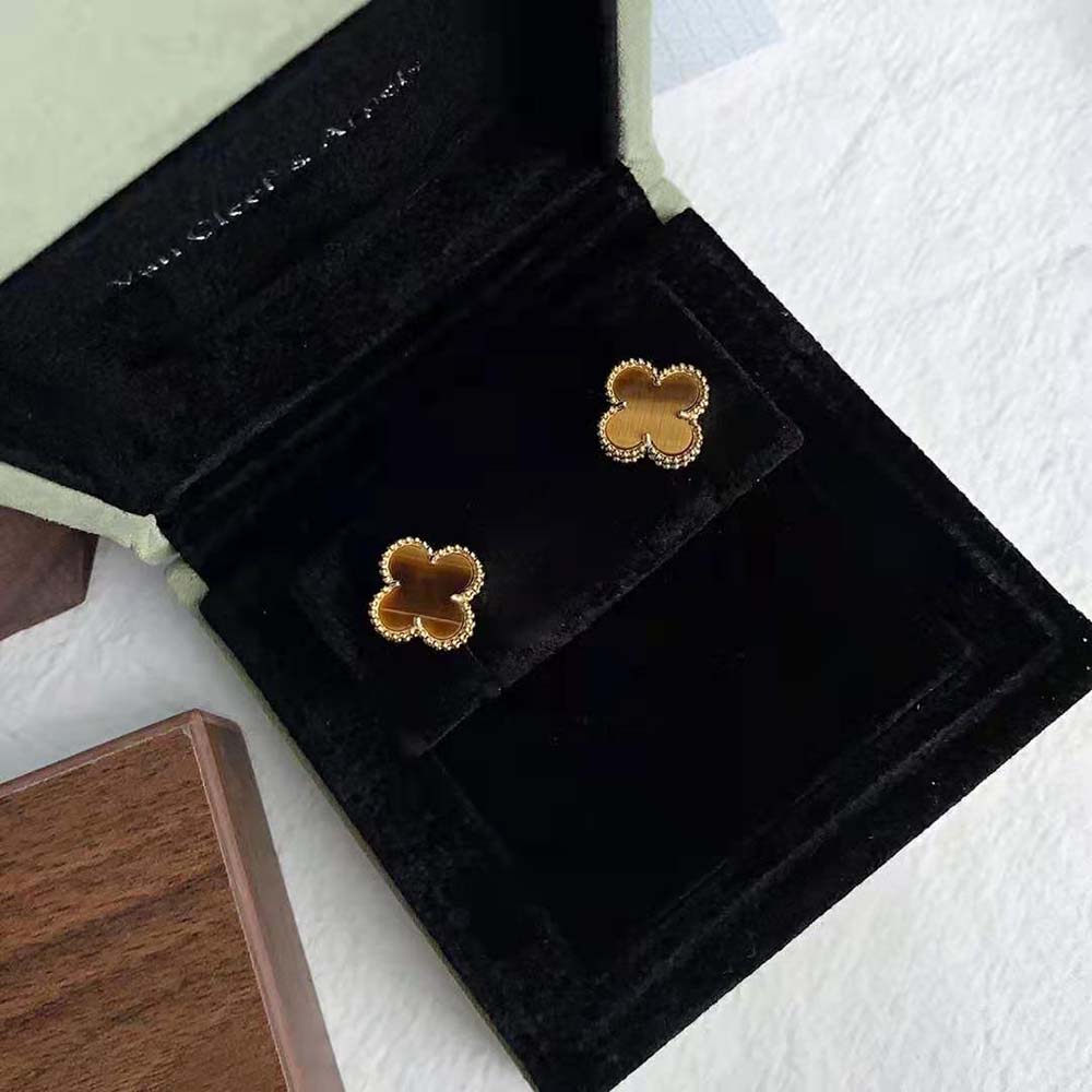 Van Cleef & Arpels Lady Vintage Alhambra Earrings in 18K Yellow Gold-Brown (3)