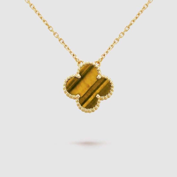 Van Cleef & Arpels Lady Vintage Alhambra Pendant in 18K Yellow Gold (1)