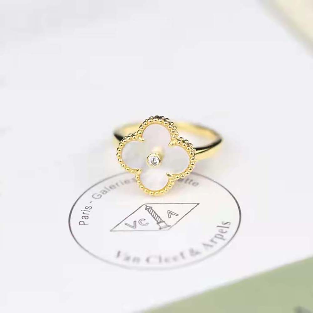 Van Cleef & Arpels Lady Vintage Alhambra Ring in 18K Yellow Gold-White (6)