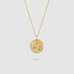 Van Cleef & Arpels Lady Zodiaque Medal Capricorni in 18K Yellow Gold
