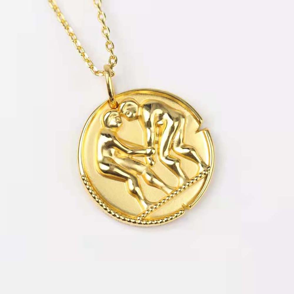 Van Cleef & Arpels Lady Zodiaque Medal Geminorum in 18K Yellow Gold (7)