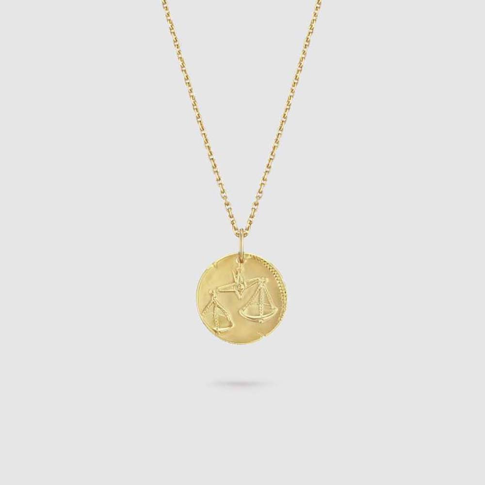Van Cleef & Arpels Lady Zodiaque Medal Librae in 18K Yellow Gold