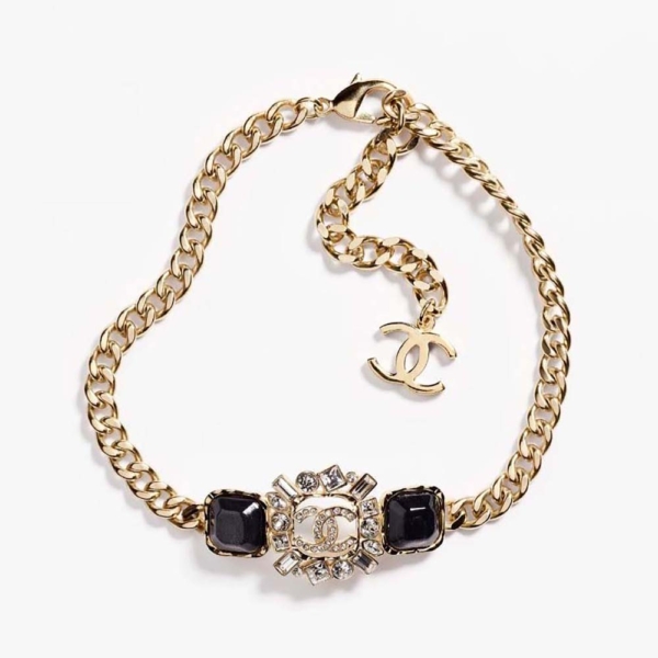 Chanel Women Choker in Metal Resin & Strass (1)