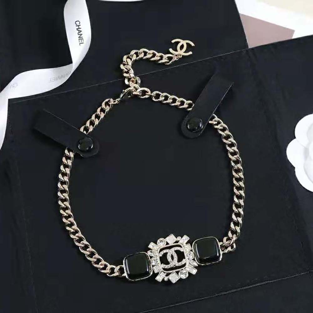 Chanel Women Choker in Metal Resin & Strass (4)