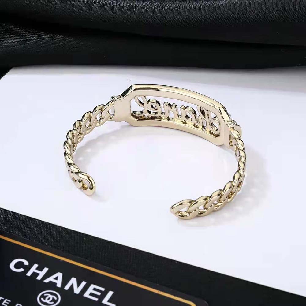 Chanel Women Cuff in Metal Glass Pearls and Strass (7)