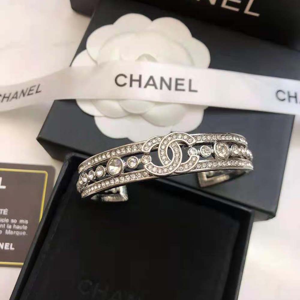 Chanel Women Cuff in Metal & Strass (6)