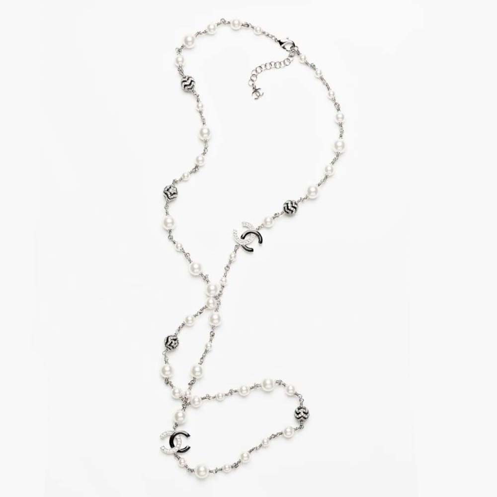 Chanel Women Long Necklace in Metal Glass Pearls and Strass (1)