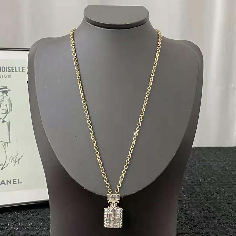 Chanel Women Long Pendant Necklace in Metal and Strass (2)
